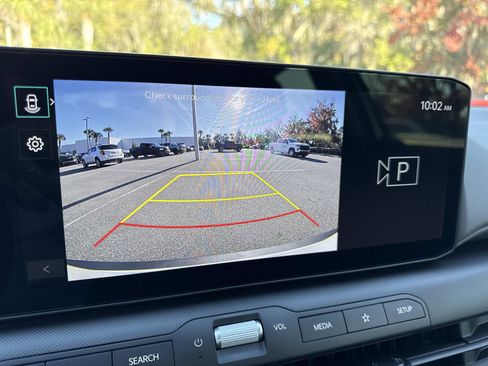 Used 2025 Kia K4 LXS image 23