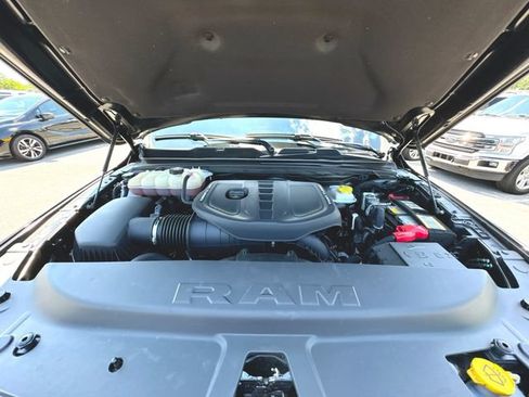Used 2025 RAM 1500 Tungsten AWD/4WD image 31
