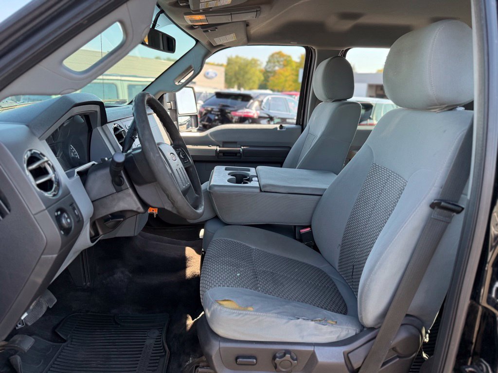 Used 2016 Ford F250 XLT w/ Snow Plow Prep Package AWD/4WD image 11