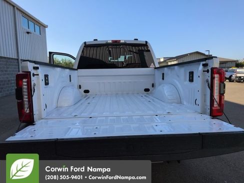 New 2026 Ford F250 XLT w/ XLT Premium Package AWD/4WD image 26