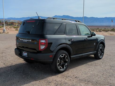 Used 2023 Ford Bronco Sport Outer Banks w/ Tech Package image 3