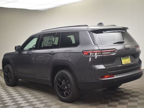 New 2026 Jeep Grand Cherokee L 4WD image 13