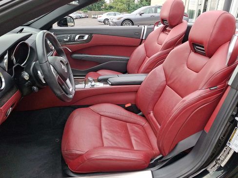 Used 2014 Mercedes-Benz SL 550 image 10