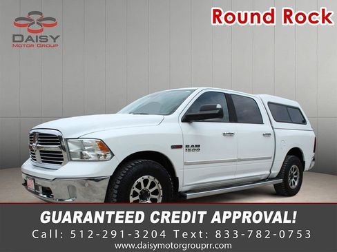 Used 2015 RAM 1500 Lone Star AWD/4WD image 1
