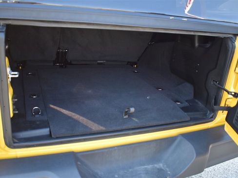 Used 2021 Jeep Wrangler Unlimited Sport image 17