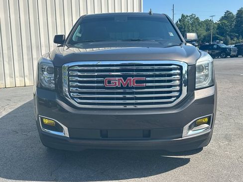 Used 2019 GMC Yukon XL SLT w/ Premium Edition RWD image 3