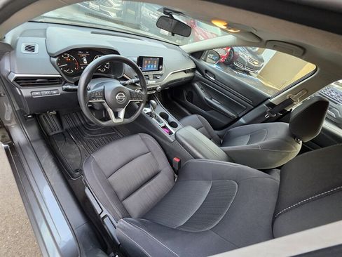 Used 2022 Nissan Altima 2.5 S FWD image 14
