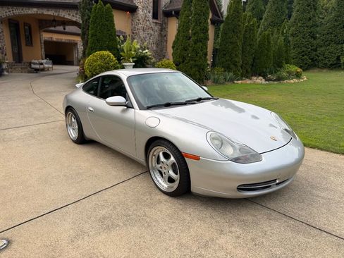 Used 2000 Porsche 911 Carrera RWD image 4