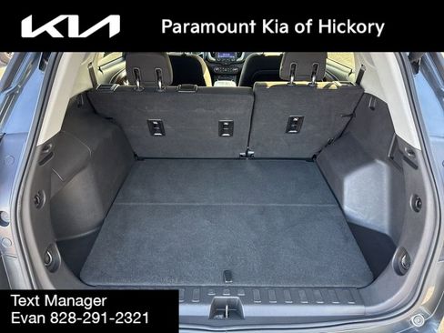 Used 2018 GMC Terrain SLE w/ Driver Convenience Package image 11