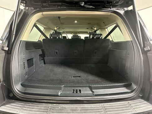 Used 2024 Ford Expedition Max XLT image 30
