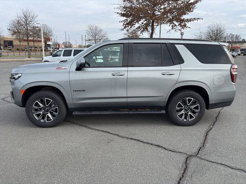 Used 2024 Chevrolet Tahoe Z71 w/ Luxury Package image 4