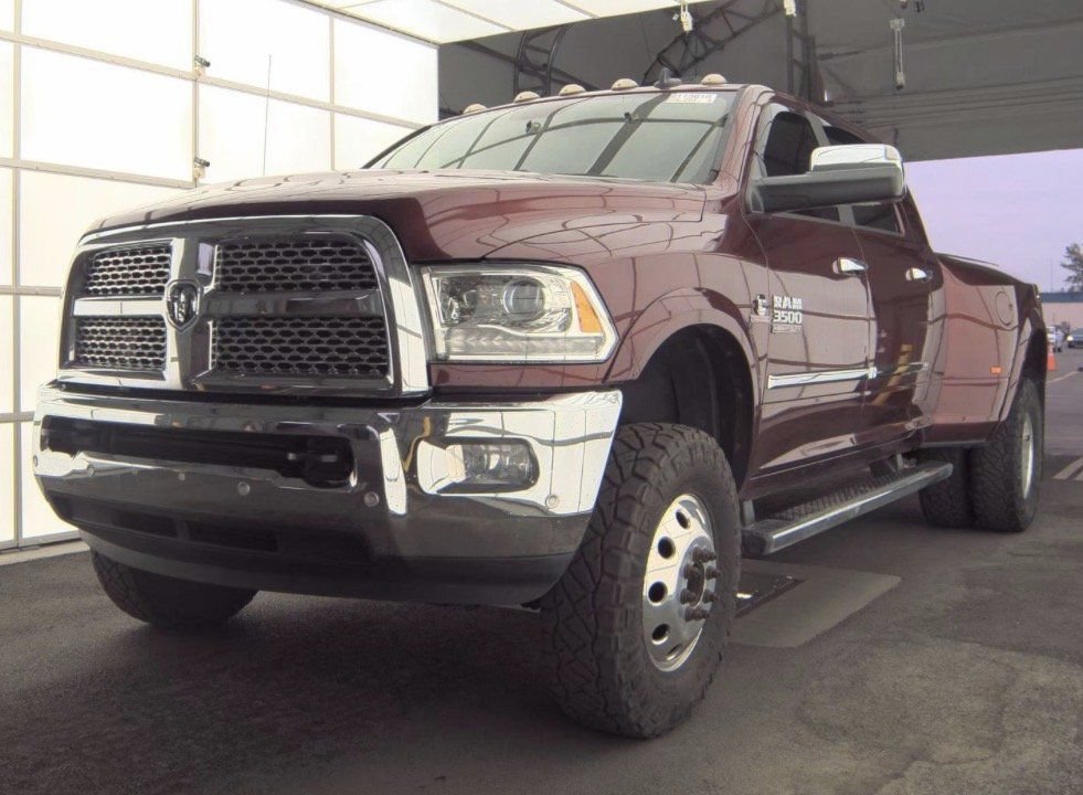 Used 2017 RAM 3500 Laramie AWD/4WD image 1
