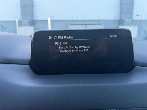 Used 2019 MAZDA CX-5 Touring FWD image 11