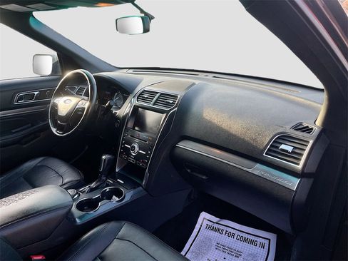 Used 2016 Ford Explorer Sport image 30