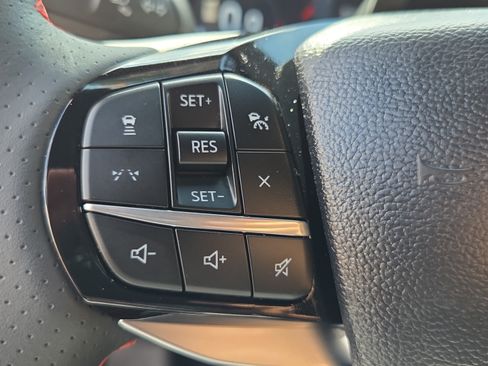 Used 2025 Ford Explorer ST-Line w/ Premium Package RWD image 24