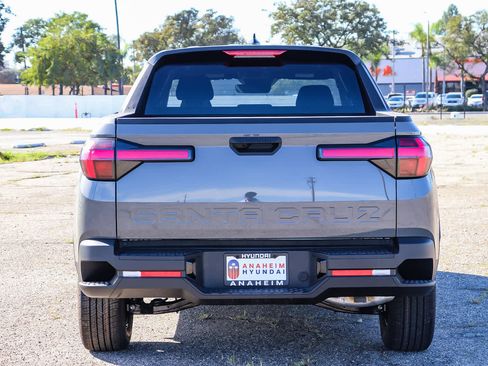 New 2026 Hyundai Santa Cruz SE image 7