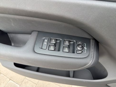 New 2026 Volvo XC60 B5 Ultra w/ Protection Package Premier image 45