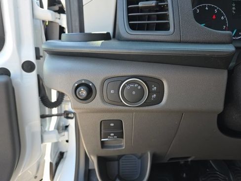 Used 2025 Ford Transit 250 Low Roof w/ Exterior Upgrade Package RWD image 26