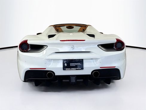Certified 2018 Ferrari 488 Spider image 6