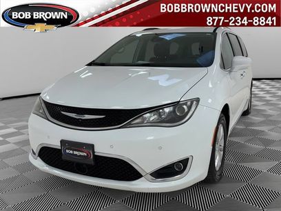 Used 2018 Chrysler Pacifica Touring-L w/ Advanced Safetytec Group