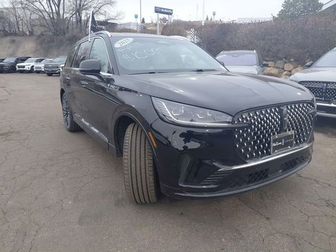New 2025 Lincoln Aviator Black Label image 1
