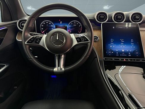 Used 2023 Mercedes-Benz GLC 300 image 14