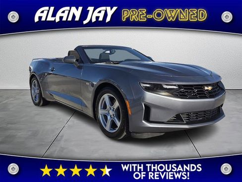 Used 2020 Chevrolet Camaro LT image 1