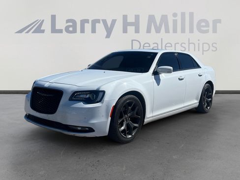 Used 2022 Chrysler 300 S image 1