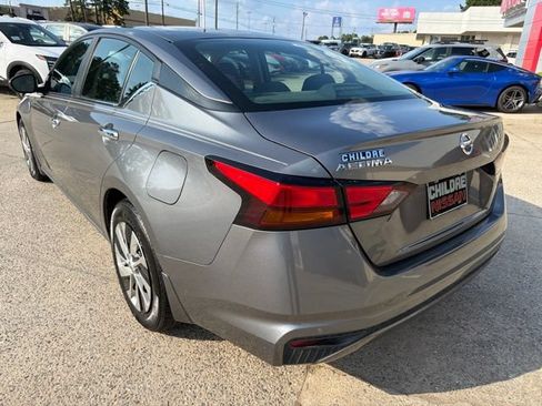 Used 2021 Nissan Altima 2.5 S w/ Driver Assist Package FWD image 8