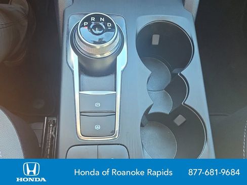 Used 2022 Ford Escape SE w/ Convenience Package FWD image 11