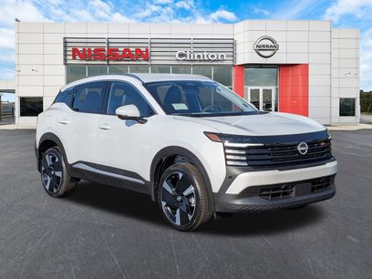 New 2025 Nissan Kicks SR