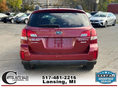 Used 2014 Subaru Outback 2.5i Limited w/ Moonroof Package image 7