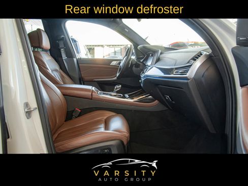 Used 2021 BMW X7 xDrive40i w/ M Sport Package image 26