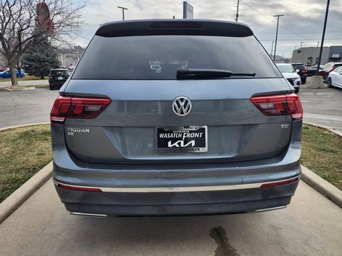 Used 2018 Volkswagen Tiguan SE image 6