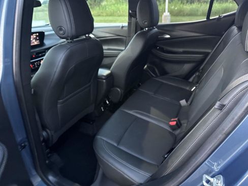 Used 2024 Buick Encore GX Sport Touring AWD/4WD image 14