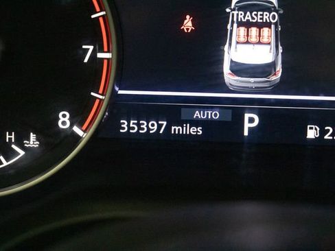 Used 2023 Nissan Rogue SV w/ SV Premium B Package image 29