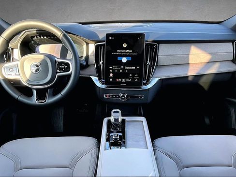 New 2026 Volvo XC90 B6 Plus w/ Protection Package Premier AWD/4WD image 5