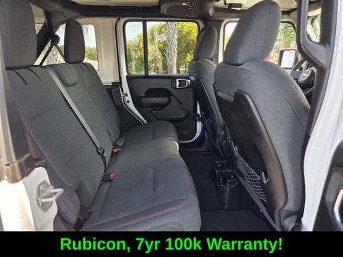 Used 2026 Jeep Wrangler Unlimited Rubicon AWD/4WD image 18