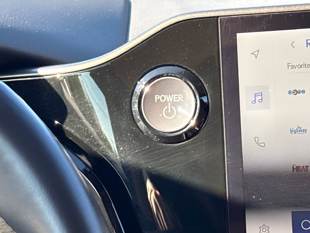 Used 2025 Lexus NX 350h AWD w/ Cold Area Package image 18