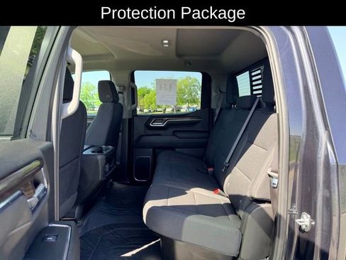 Certified 2024 Chevrolet Silverado 1500 RST w/ Convenience Package II AWD/4WD image 9