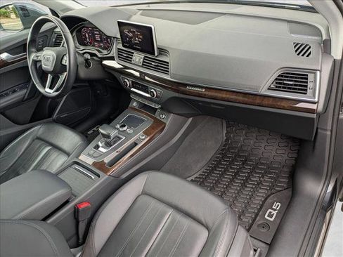 Used 2020 Audi Q5 2.0T Premium Plus w/ Premium Plus Package image 22