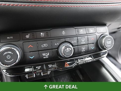 Used 2025 Dodge Durango R/T AWD/4WD image 43