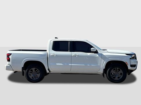 New 2026 Nissan Frontier SV w/ SV Convenience Package AWD/4WD image 8
