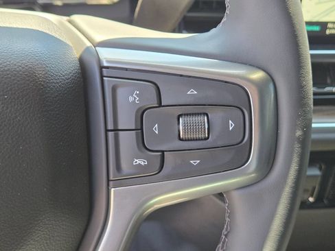 Used 2025 Chevrolet Silverado 1500 LT RWD image 23