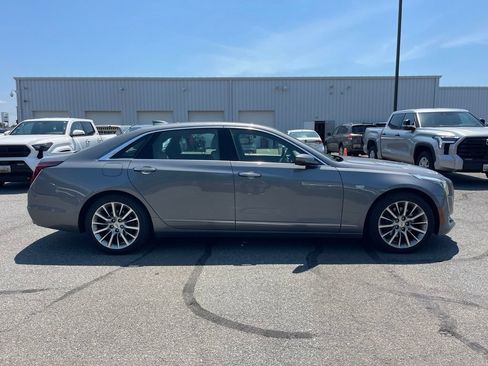 Used 2018 Cadillac CT6 Luxury AWD/4WD image 6