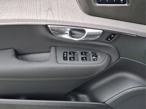 New 2026 Volvo XC90 B6 Ultra image 6