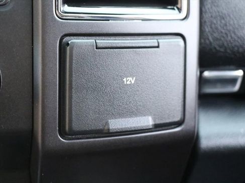 Used 2021 Ford Expedition Limited image 27