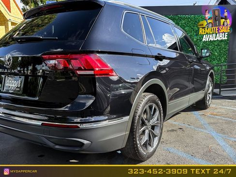 Used 2022 Volkswagen Tiguan SE FWD image 7