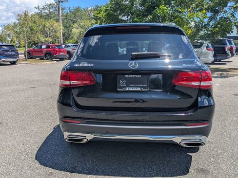 Used 2019 Mercedes-Benz GLC 300 4MATIC image 5