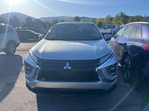 Used 2025 Mitsubishi Eclipse Cross SE AWD/4WD image 14
